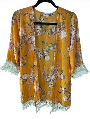 Gypsies & Moondust Yellow Floral Kimono Cardigan with Lace Trim Size S